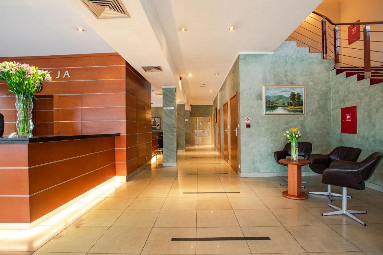 Business Hotel Vega Breslavia Exterior foto