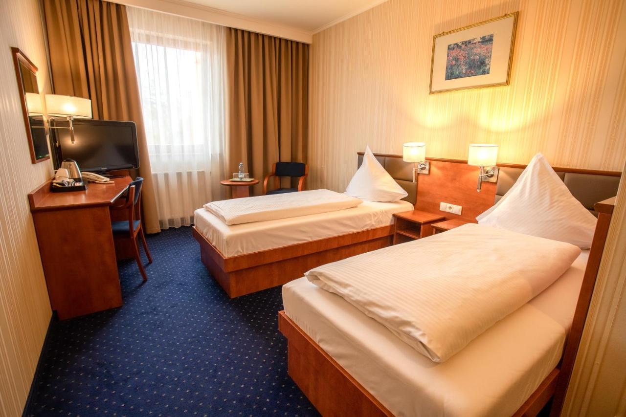 Business Hotel Vega Breslavia Exterior foto