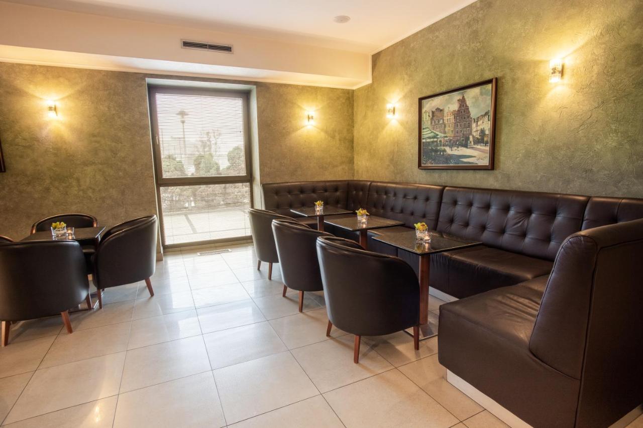 Business Hotel Vega Breslavia Exterior foto