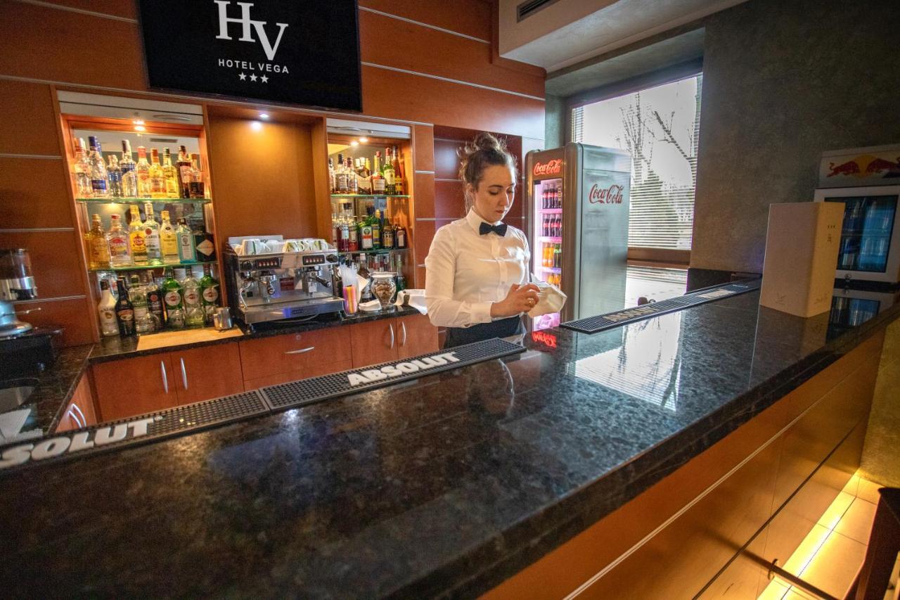 Business Hotel Vega Breslavia Exterior foto