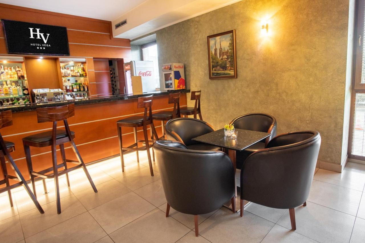 Business Hotel Vega Breslavia Exterior foto